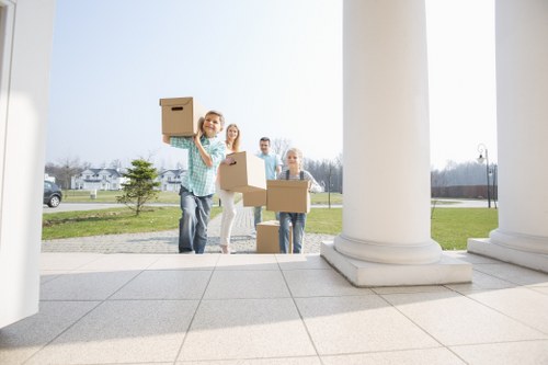 Careful packing and labelling for house removals in Edgware