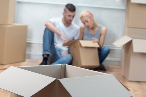 Final complaint response and resolution process for moving services