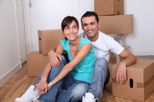 Booking and loading process for a van removal service